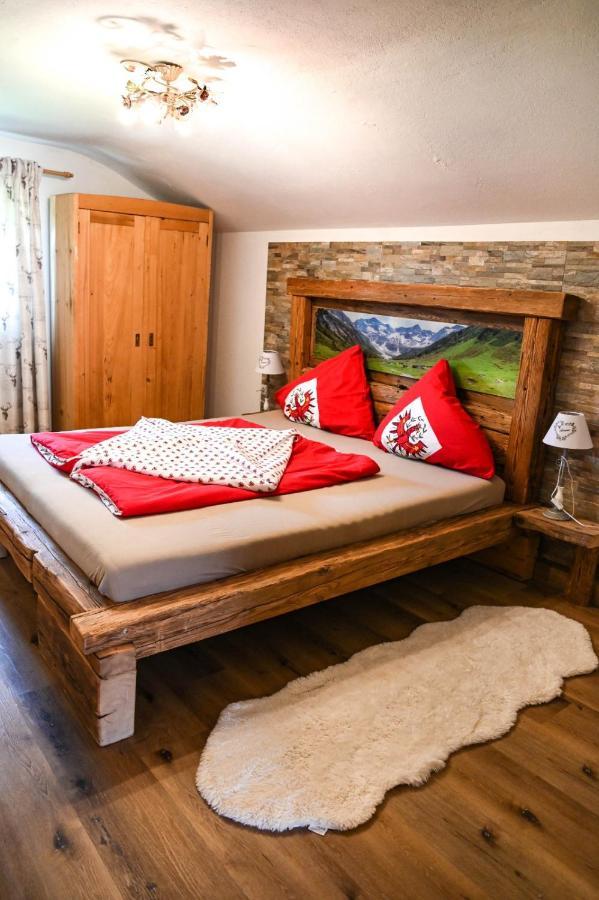 Ferienhaus Schneiderhaeusl Zillertal Stummerberg Eksteriør billede