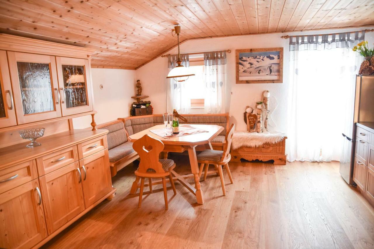 Ferienhaus Schneiderhaeusl Zillertal Stummerberg Eksteriør billede